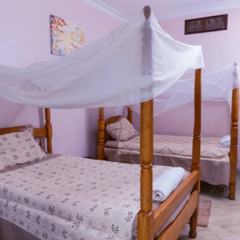 Twin Rooms — photo 1